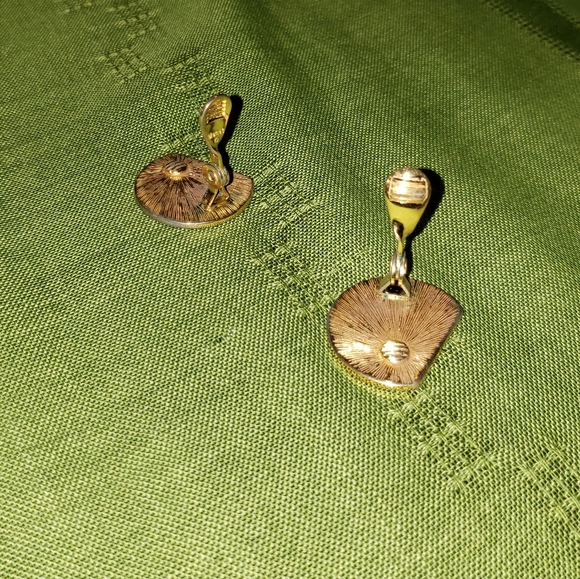 Vintage Monet Costume Jewelry - Earrings, Necklace, Bracelet - Picture 2 of 3